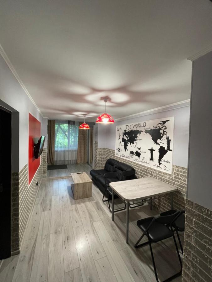 Family Apartment Vinnytsia Exterior foto